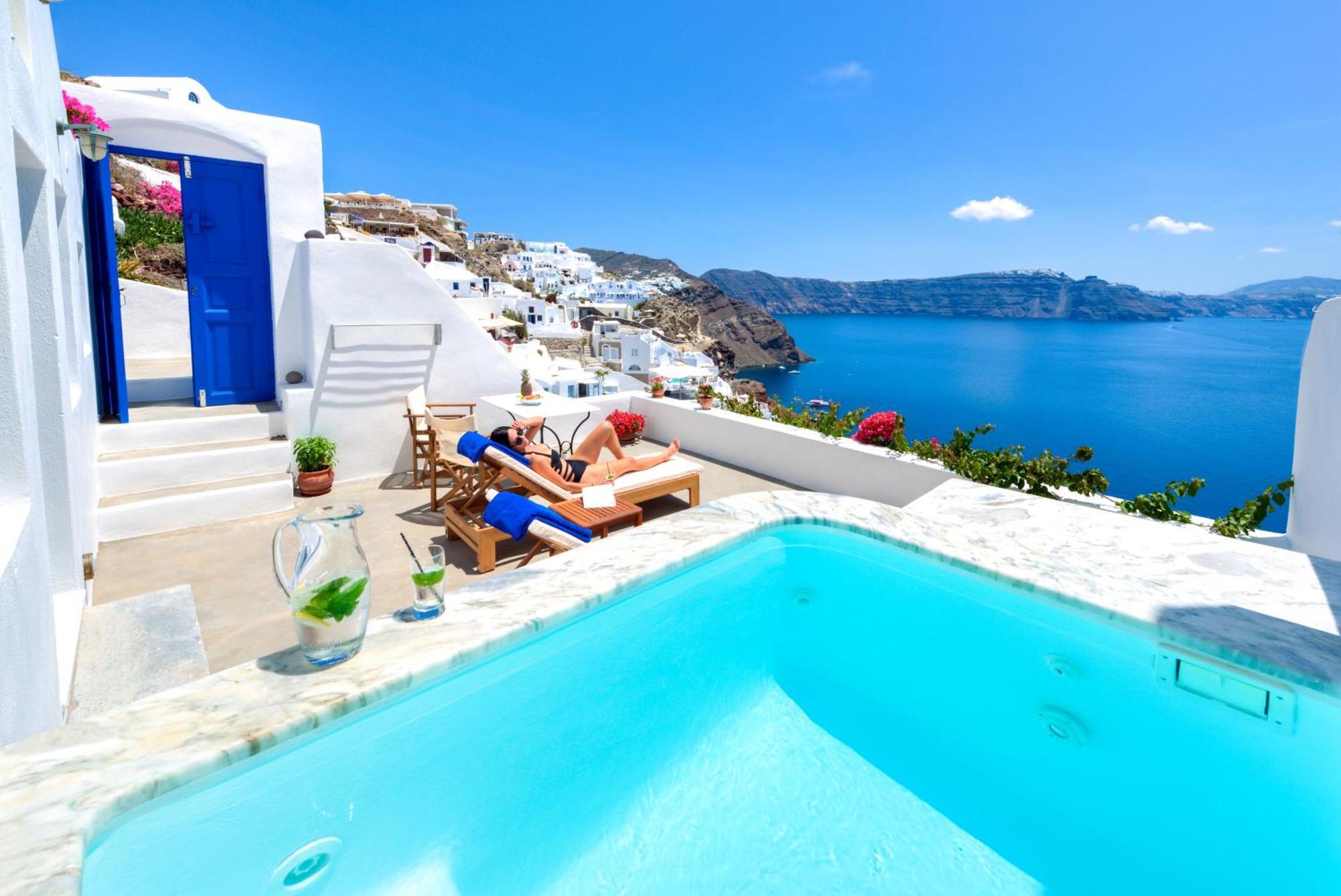 Chelidonia Luxury Suites Oia  Exterior photo