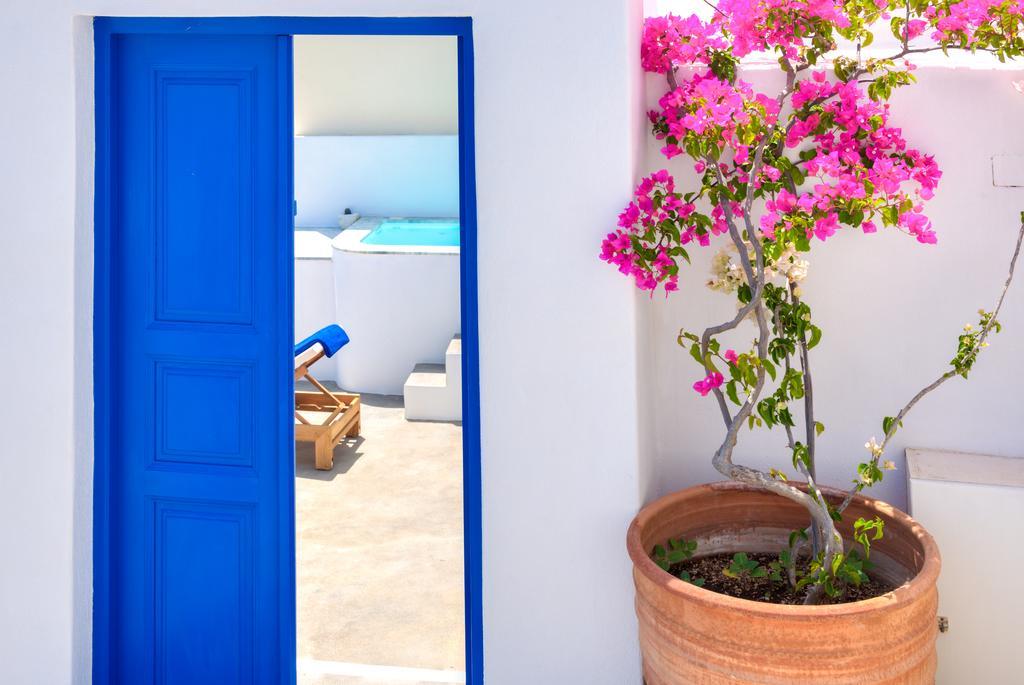 Chelidonia Luxury Suites Oia  Exterior photo