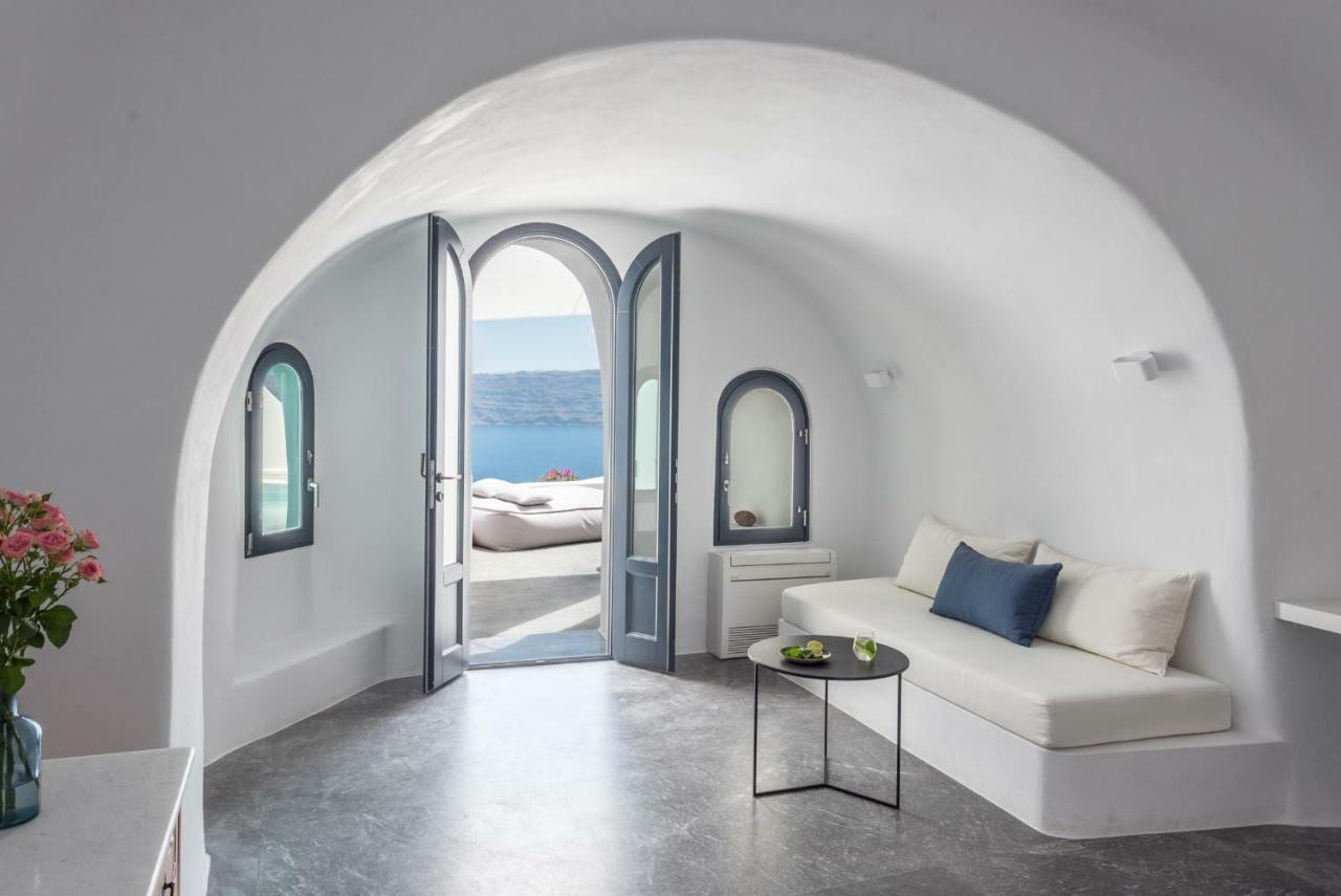 Chelidonia Luxury Suites Oia  Exterior photo